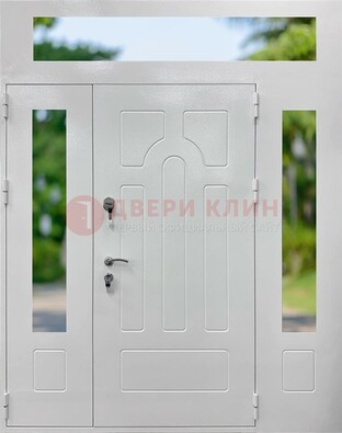 Белая стальная дверь порошок со стеклом и фрамугами ДФГ-11 в Чебоксарах