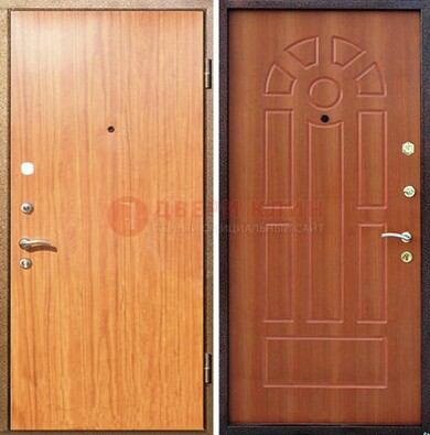 Светлая железная дверь с ламинатом МДФ внутри ДЛ-15 в Чебоксарах