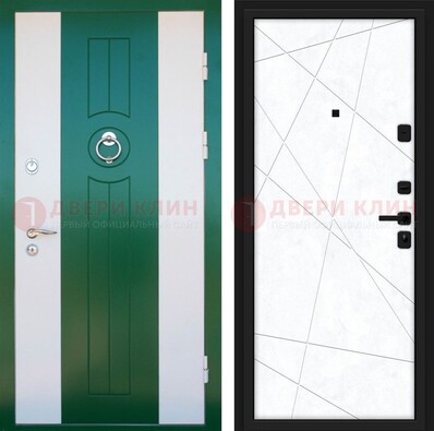 Зеленая железная дверь с панелями МДФ ДМ-369 в Чебоксарах