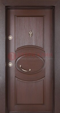 Железная дверь с массивом дуба в стиле классика ДМД-55 в Чебоксарах