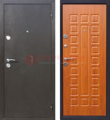 Коричневая стальная дверь с порошковым напылением ДП-202 в Чебоксарах