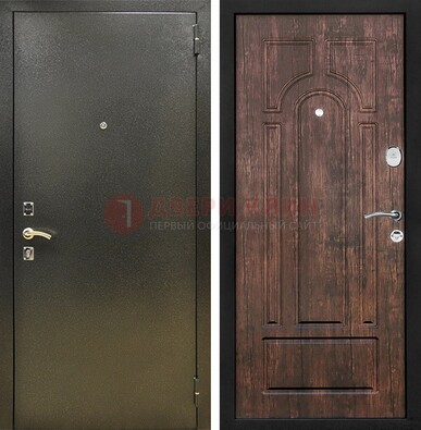 Темно-серая металлическая дверь с порошковым покрытием и МДФ коричневая ДП-292 в Чебоксарах