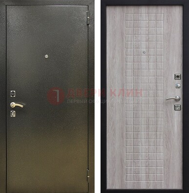 Железная темная дверь с порошковым покрытием и филенчатой МДФ ДП-297 в Чебоксарах