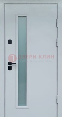 Светлая железная дверь с порошковым напылением ДП-303 в Чебоксарах