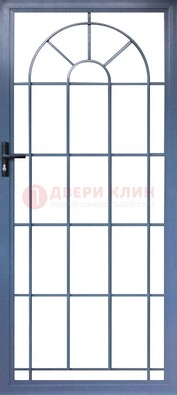 Синяя металлическая решетчатая дверь ДР-28 в Чебоксарах
