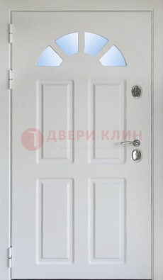 Белая стальная дверь МДФ со стеклом для дома ДС-37 в Чебоксарах
