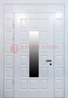 Белая входная дверь с МДФ панелью и стеклом ДС-56 в Чебоксарах