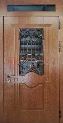 Металлическая входная дверь со стеклом и ковкой для дома ДСК-96 в Чебоксарах