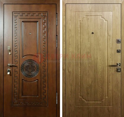 Коричневая железная дверь с виноритом ДВТ-44 в Чебоксарах